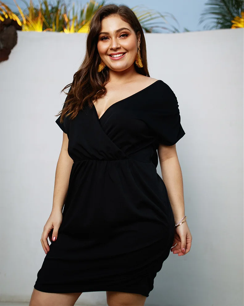 Облегающее платье больших размеров офисное женское летнее Xxxl Xxxxl с открытой