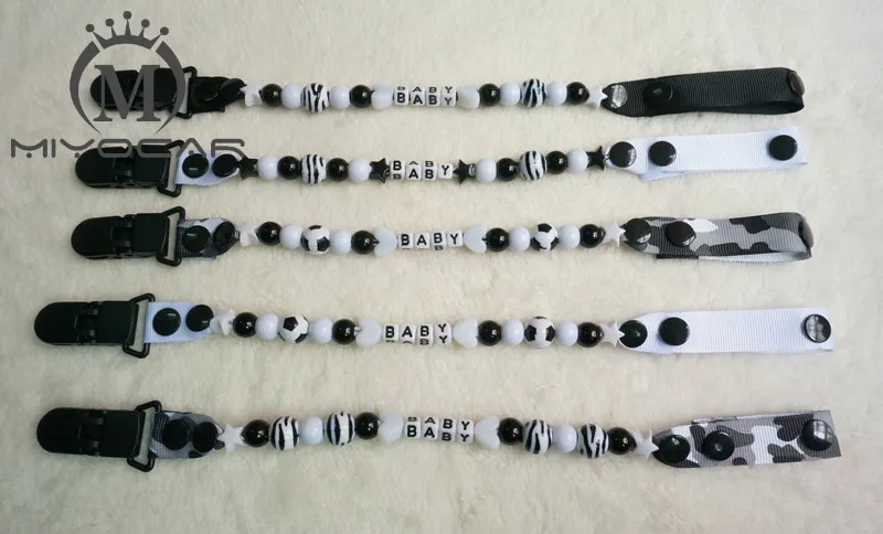 Персонализированные любое имя белый и черный бисер ручной работы соски