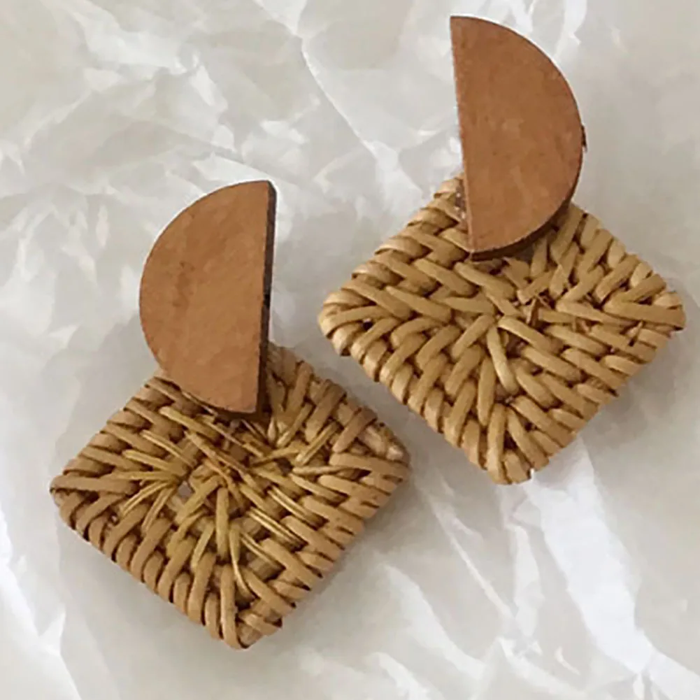 Style 3 Эксклюзивные элегантные серьги из ротанга, Висячие плетеная подвеска ручной работы, длинные соломенные деревянные висячие серьги из лозы - Окраска металла: Style 3
