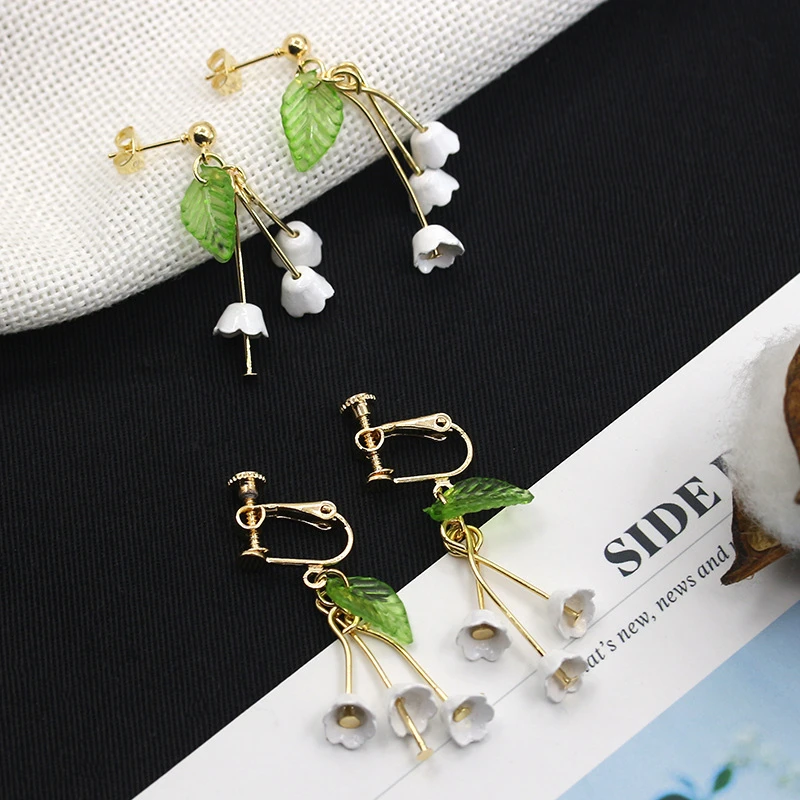 Doreen Box сплав золотые серьги-гвоздики клипсы белая Лилия долины кисточка Зеленый