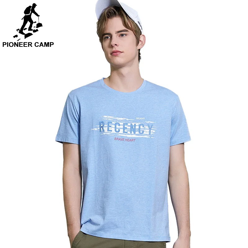 Мужская футболка Pioneer Camp хлопковая светло синего цвета с принтом букв