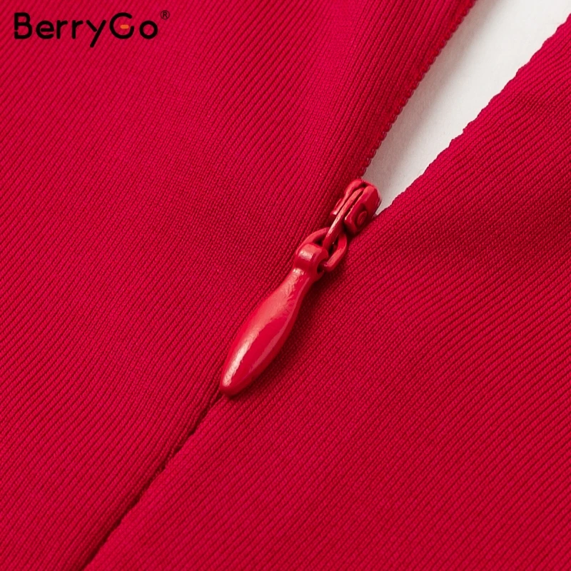 Женское длинное платье с оборками и круглым вырезом BerryGo красное рождественское