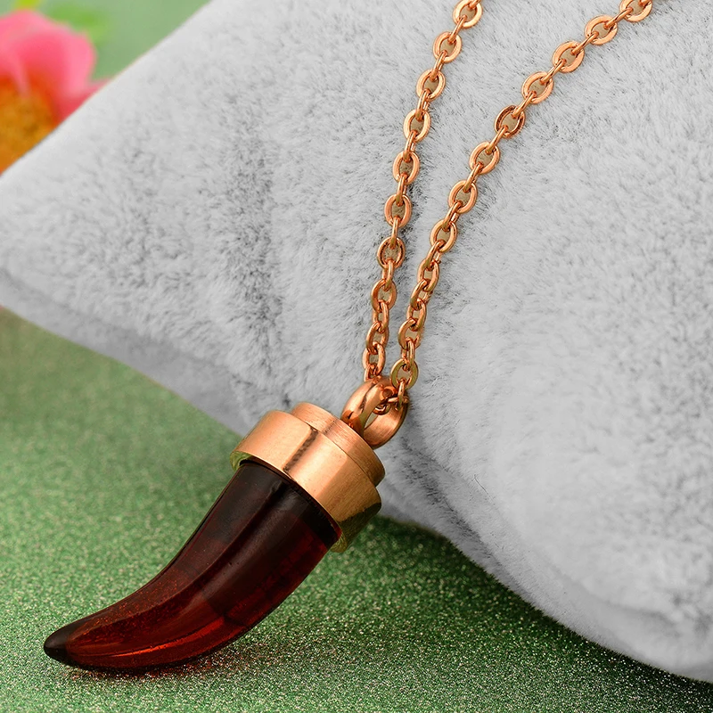 Нержавеющая сталь розовое золото Цвет Цепочки и ожерелья Красная резина бык