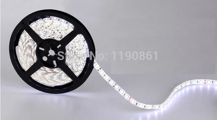 Гибкая водонепроницаесветодиодный светодиодная ленсветильник RGB SMD 300 5 м/рулон