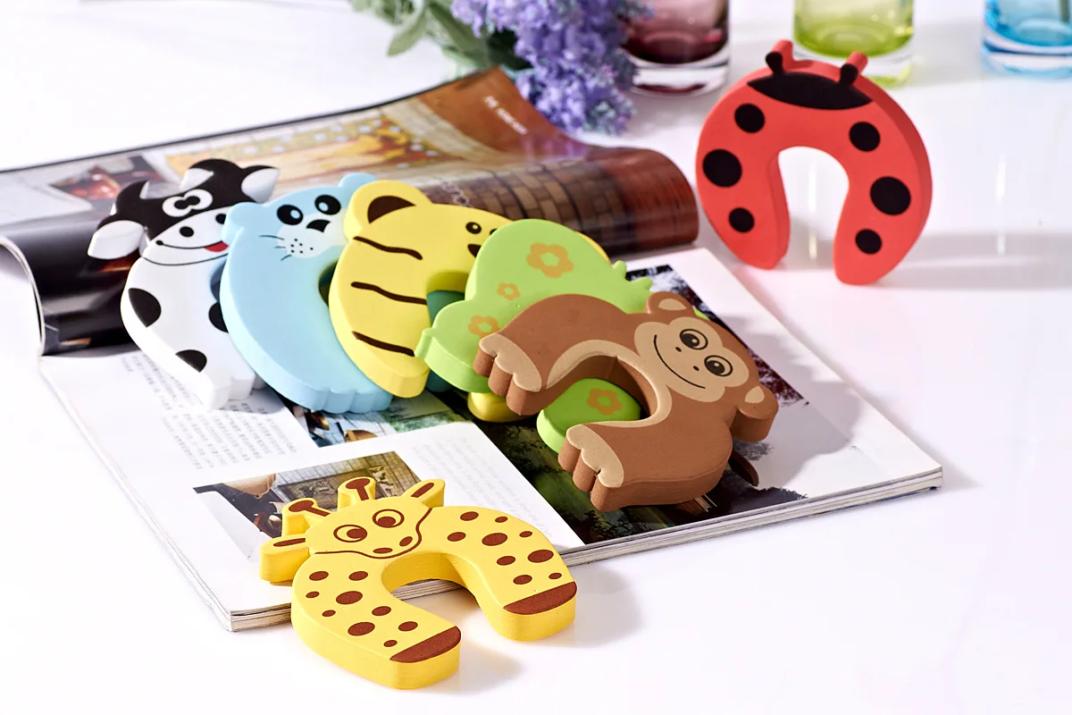 10pcs/ lot) Child safety cartoon door card door stop doors safety products transparent bag softcover YYT198