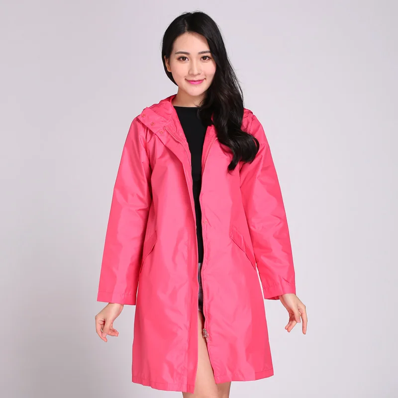 Длинный тонкий плащ женский водонепроницаемый капюшон легкий дождевик куртки