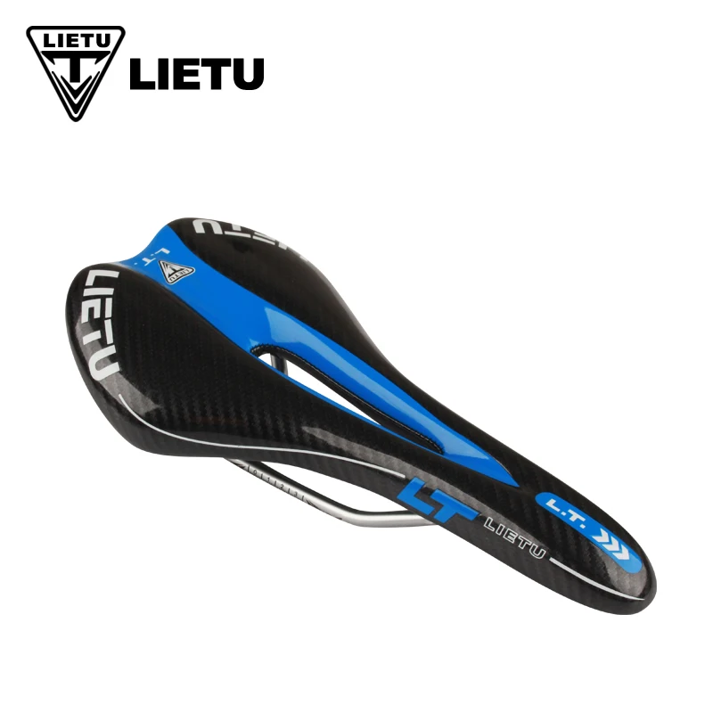 BLACK AND BLUE Велосипед LIETU седло шоссейный горный велосипед карбоновое волокно седло для велосипеда Велосипедное Сиденье подушка покрытие противоскользящая Водонепроницаемая подушка - Цвет: BLACK AND BLUE