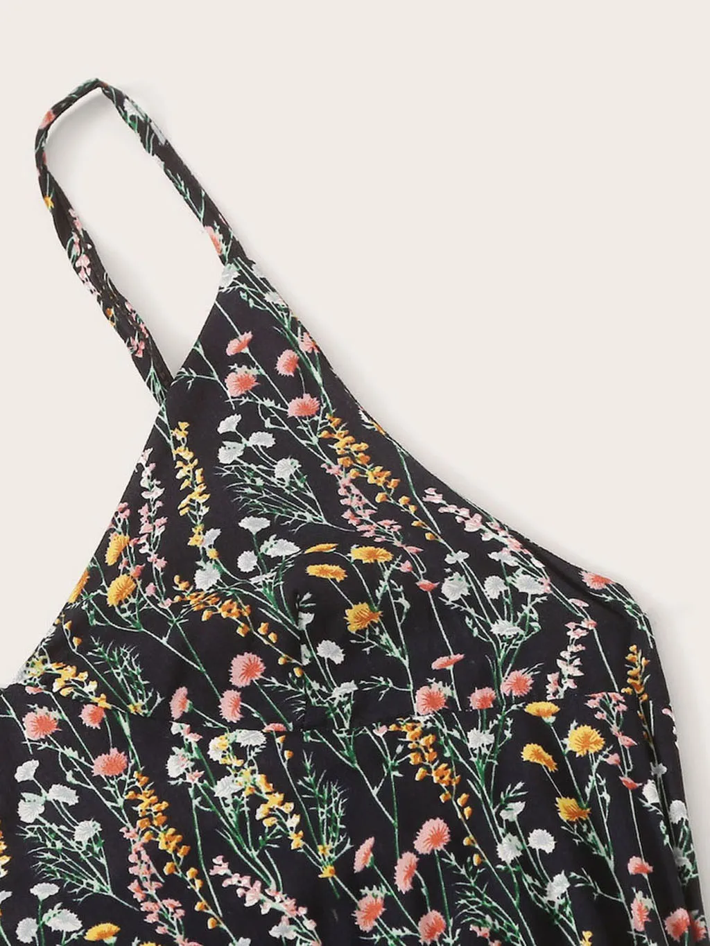 Женский цветочный комбинезон с поясом и V образным вырезом|Комбинезоны c шортами|