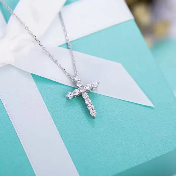 

Designer Fashion 925 Sterling Silver Jewelry 3A Cubic Zirconia Party Necklace