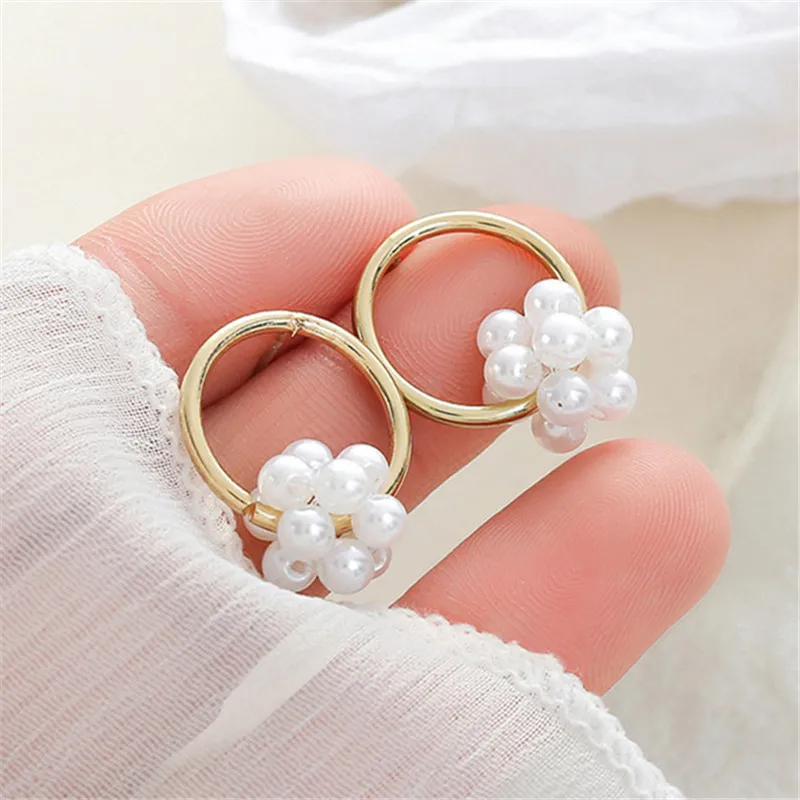 

Korean Fashion Pearl Stud Earring Female Popular Cabinet delicate girl circle Earrings for Women Dinner party gift jewelry