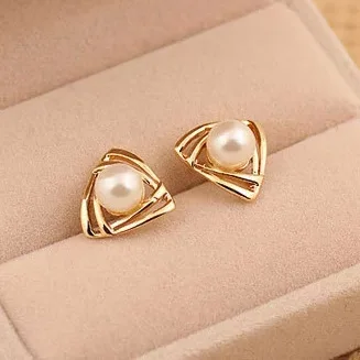 Новые модные жемчужные серьги 2016 очаровательные гвоздики с треугольным