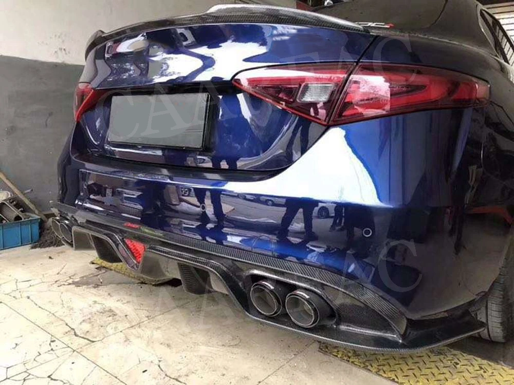 Рассеиватель задней губы из углеродного волокна спойлер для Alfa Romeo Giulia Sedan 4 двери с лампы для бамперов