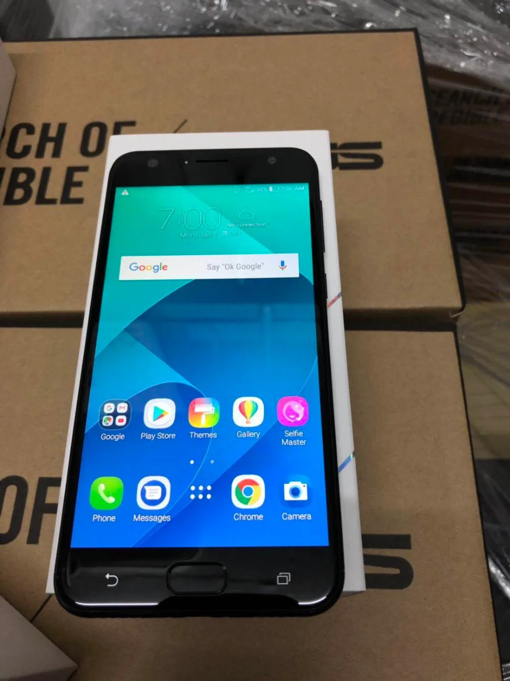 Мобильный телефон ASUS ZenFone 4 Selfie ZD553KL 4G LTE, 4 Гб ОЗУ, 64 Гб ПЗУ, четыре ядра, 5,5 дюймов, 16 Мп+ 20 Мп камера, две sim-карты