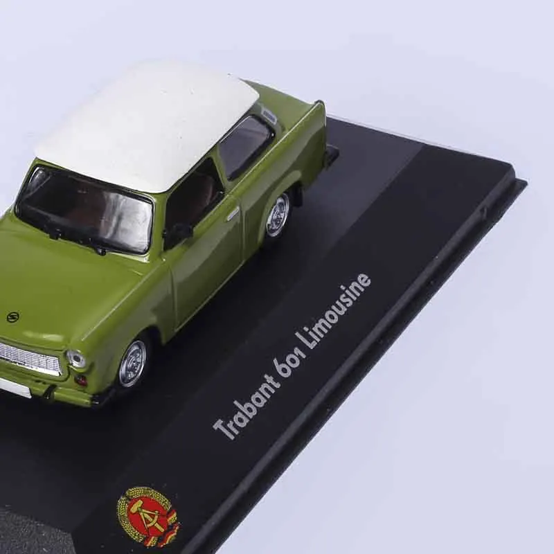 1/43 трабант 601 лимузин DDR-AUTO колесико Атлас литья под давлением модель автомобиля зеленый