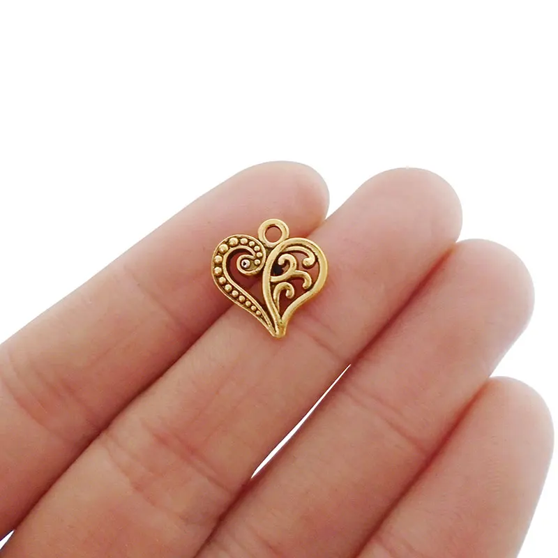 

30 x Tibetan Gold Color Hollow out Love Heart Charms Pendants Beads 2 Sided for Necklace Bracelet DIY Jewelry Making Findings