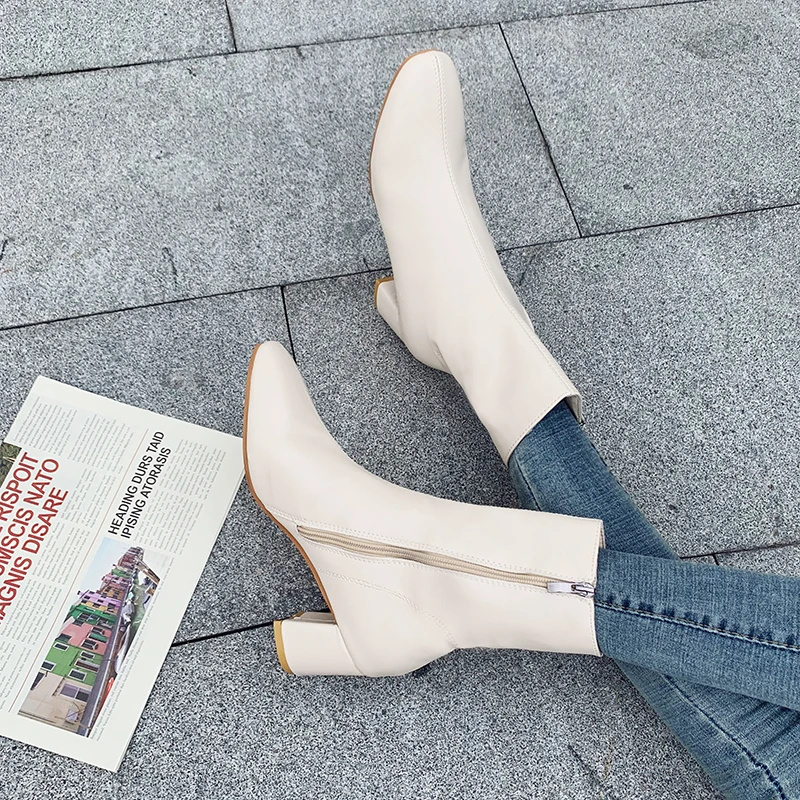 

2019 New Black Winter Boots Women Boots Female Pointed Toe Zipper Mid Calf Leather Boots Square Low Heels Autumn Shoes Woman