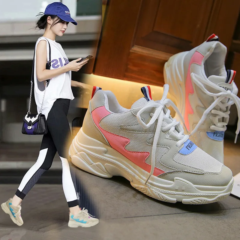 Женские кроссовки на толстой платформе Белые Повседневные с сетчатой