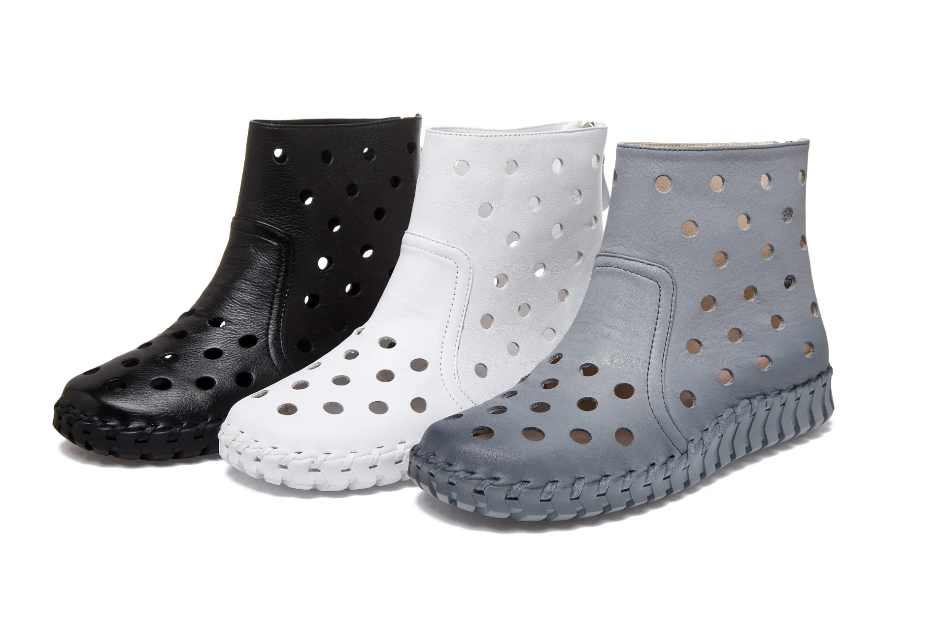 Мягкая обувь из натуральной кожи Новые модные кожаные повседневные отверстия