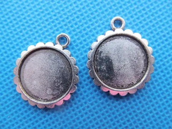 100 шт. античный серебряный тон/фоторамка с основанием для цветов подвеска
