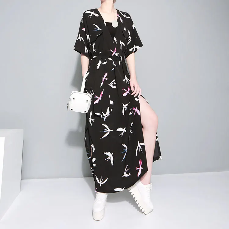 Платье-рубашка с коротким рукавом и треугольным вырезом повседневное длинное