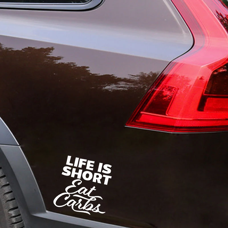 YJZT 13 см * интересный Life Is Short Eat Carbs Виниловая наклейка для автомобиля Стайлинг