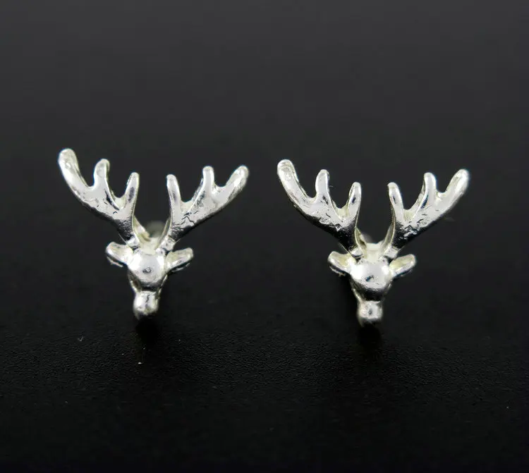 Серьги-гвоздики женские винтажные бронзовые с головой оленя оригинального