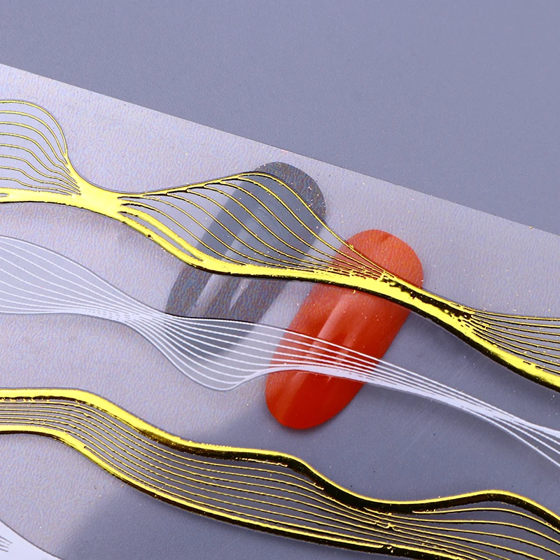Наклейки для дизайна ногтей декоративная металлическая лента в полоску