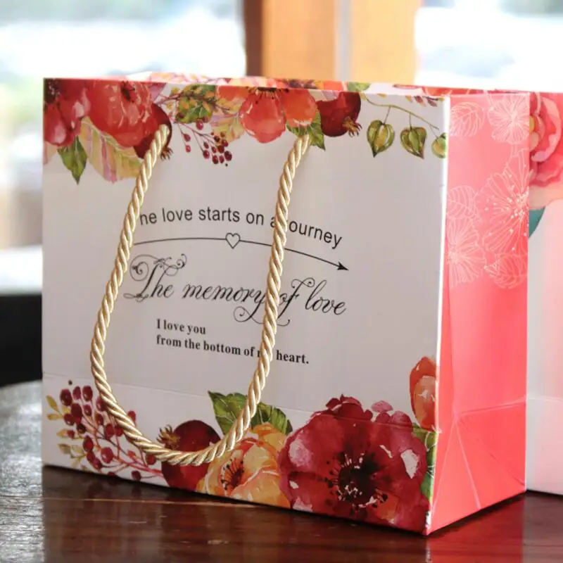 

10pcs/lot Creative Wedding Candy Handbag Wedding Gift Packing Bag Candy Box Fashion Party Favors Handbag