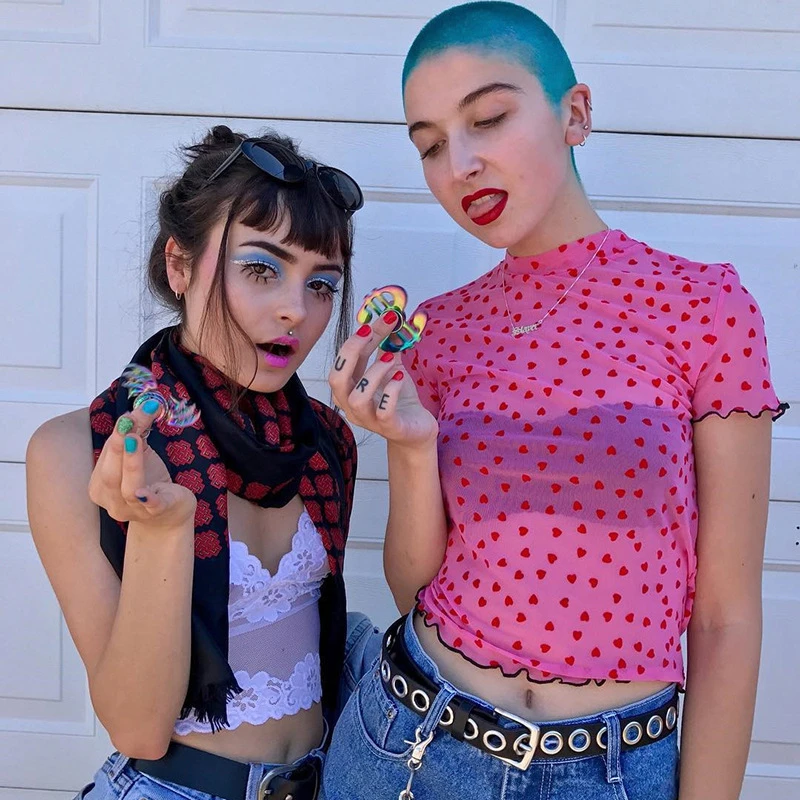 Новинка лета 2019 футболка с круглым вырезом деревянными ушками сетчатая