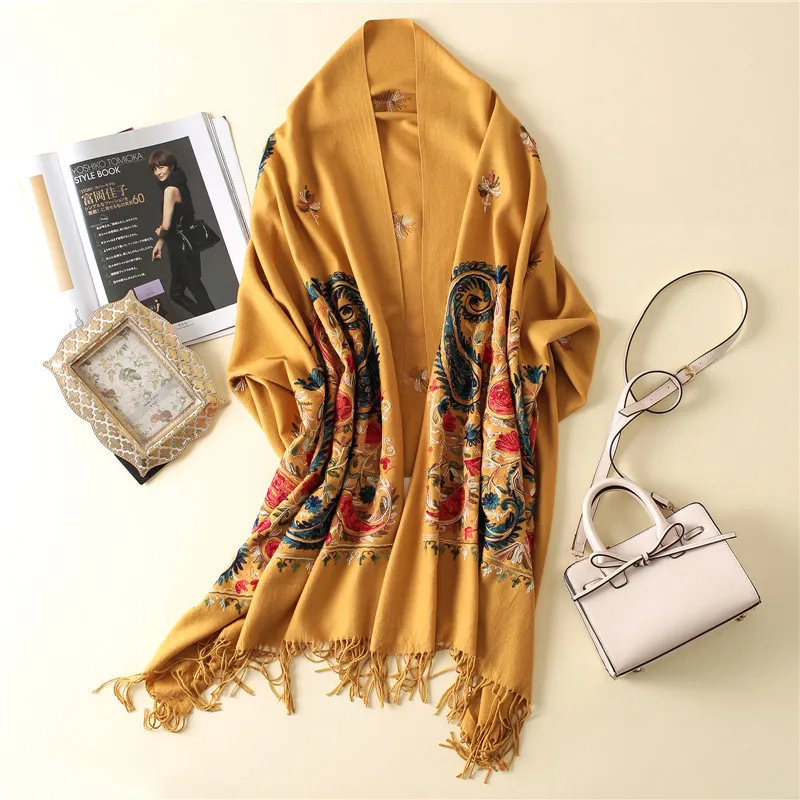 yaoguo yellow New Luxury Brand Women Scarf High Quality Embroidery Winter Cashmere Scarves Lady Shawls and Wraps Female Pashmina Echarpe - Цвет: yaoguo yellow