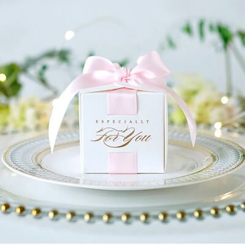 

New DIY 50pcs 6.5x6.5x6.5cm 4 colors Secret language forest hot stamping green white wedding candy box European style wedding