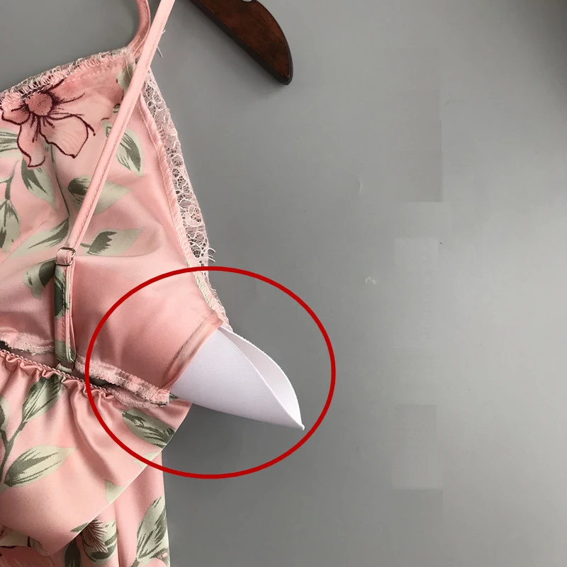 

Ladies Sexy Nightdress Silk V-neck Floral Sleepwear Lingerie Babydoll Nightgown Mini Sleeveless Women Sleepshirt With Padded Bra