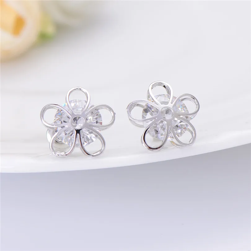 3 пар/лот Оптовая Продажа Маленький милый цветок Серьги-гвоздики Для женщин