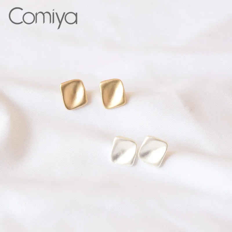Женские серьги гвоздики Comiya золотистые/Серебристые корейские из сплава