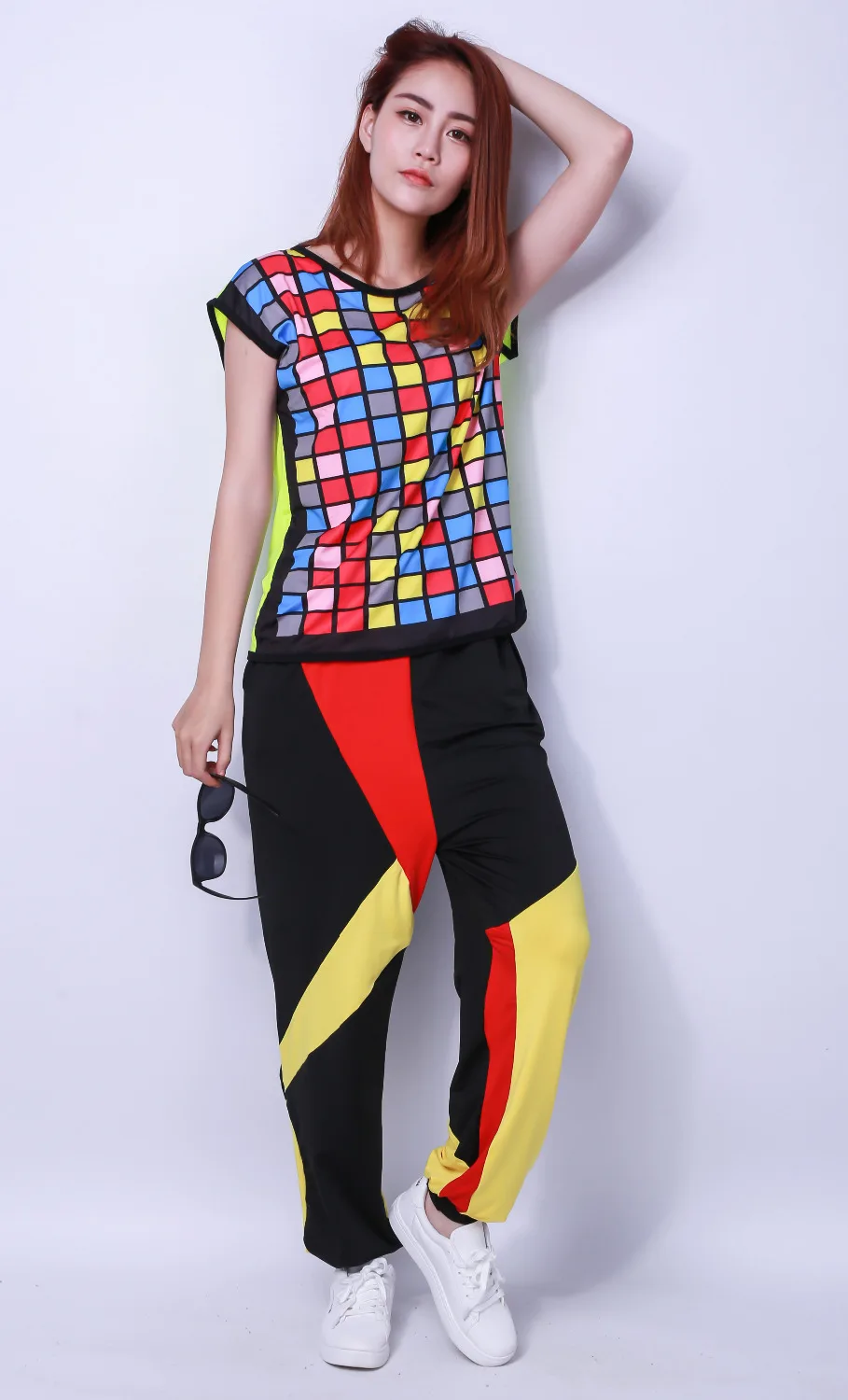 Спортивные штаны для детей и взрослых на весну лето тонкие желтые красные черные