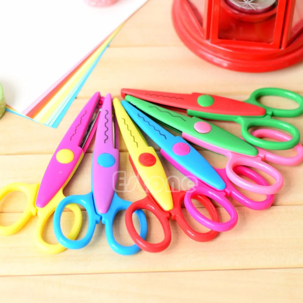 

1pc Cute DIY Decorative Craft Border Scissors Wavy Fancy Pinking Paper Cutting