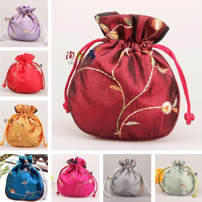 

Wholesale 20PCS Chinese style embroidery pouch small draw bag kit embroidered jewelry bag