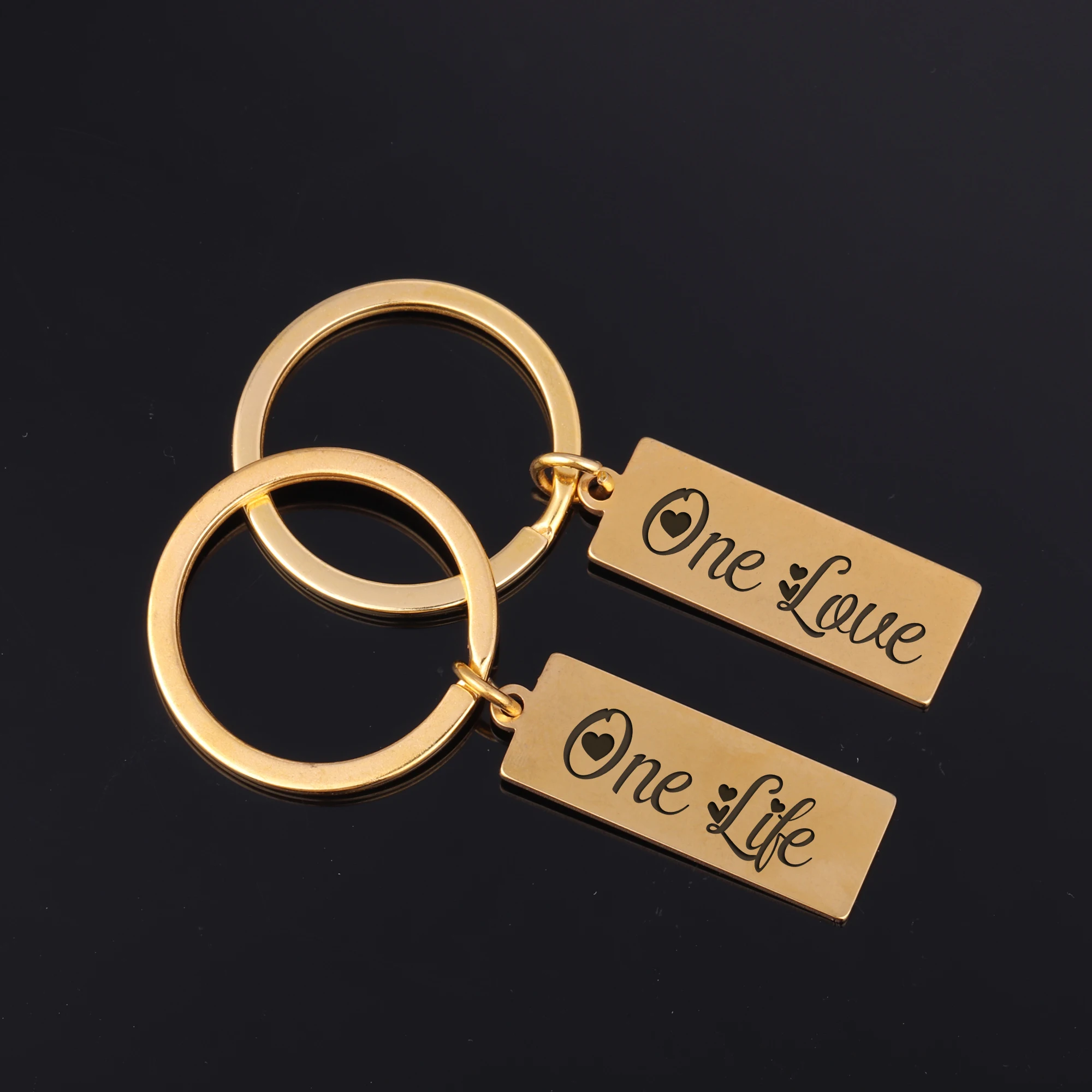 FLYANGEL 2 Pc Lover Keychain Engraved One Life Love Fashion key Holder Couples Keyring Boyfriend Girlfriend Jewelry Gifts | Украшения и