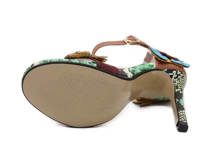 Женщины Сандалии 2017 Летние Высокие Каблуки Женщин Цветок серпантин Дамы на