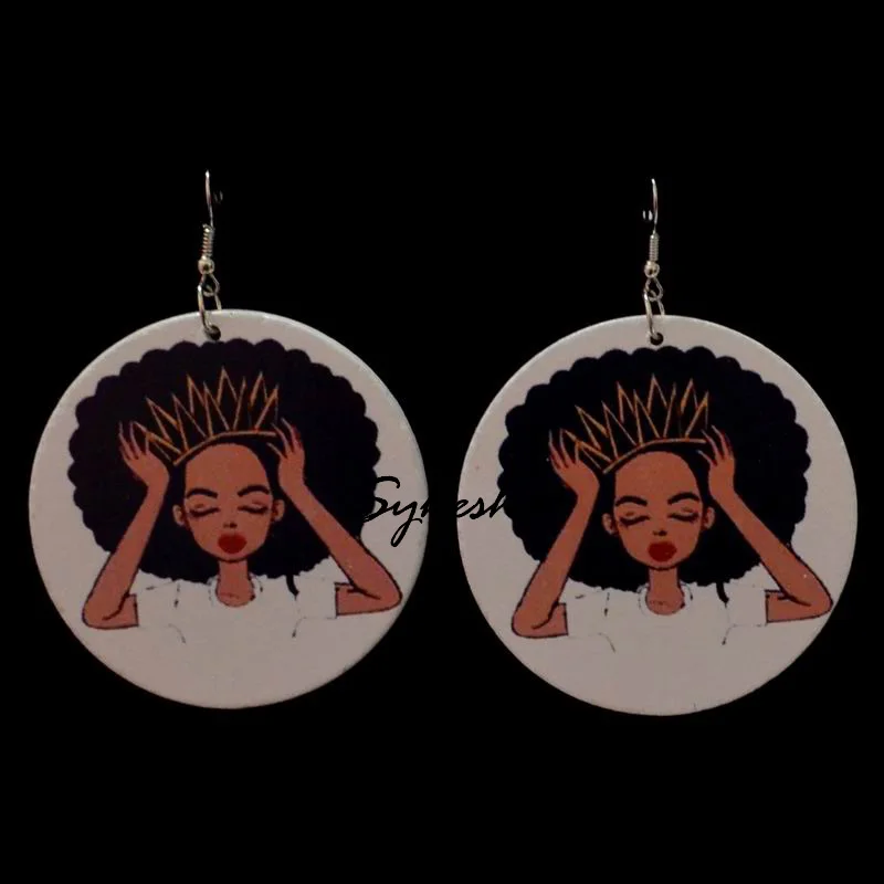 Женские серьги круглой формы с узором | Украшения и аксессуары