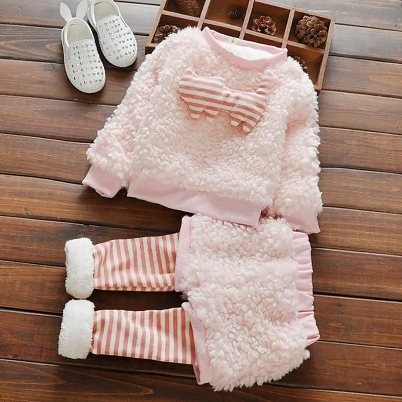 2016 симпатичная пушистая Одежда для девочек полосатый детский спортивный