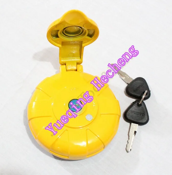 Фото Крышка топливного бака 14528922 для Экскаватора Volvo EW160B EC290B EC210C EC180 EC170 EC160B Крышка топливного бака 14528922 для Экскаватора Volvo EW160B EC290B EC210C EC180 EC170 EC160B
