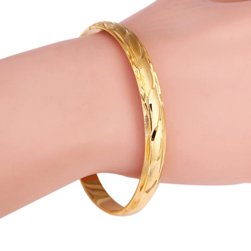 Оптовая продажа золотистый браслет и для женской вечеринки Дубая украшение