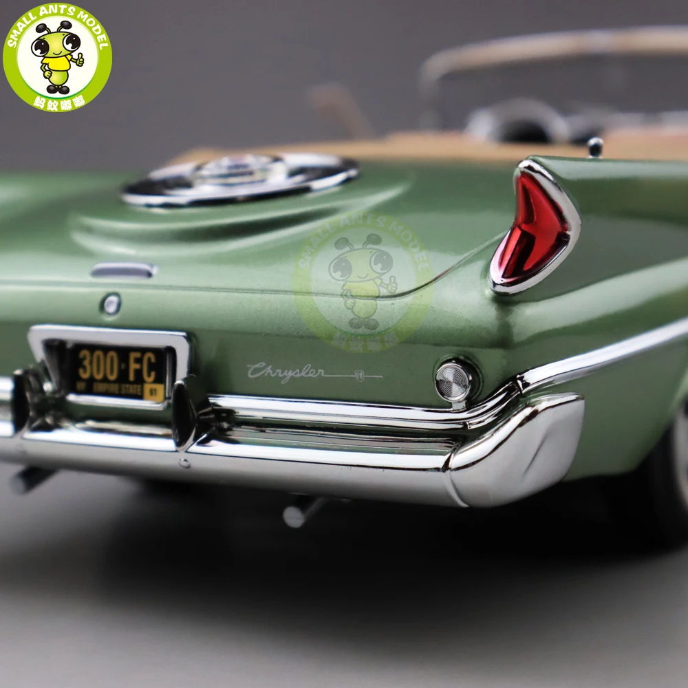 1/18 1960 Chrysler 300F Road Signature литая под давлением Модель автомобиля игрушки для мальчиков и девочек подарок