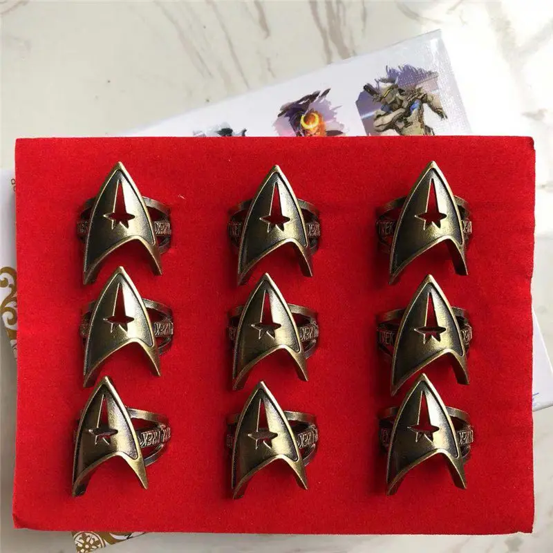 Кошмар перед Рождеством Аквамен пубг Рик и Мэнди герой Академия семь смертных