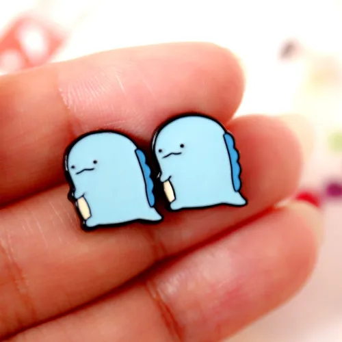 blue 2 шт./пара с любимыми персонажами из мультфильмов мини sumikko gurashi фигурку металлические серьги для девочек Подарки - Цвет: blue