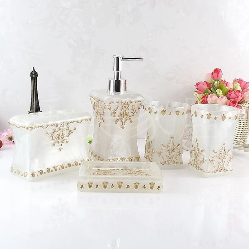Смола ванная комната пять штук в наборе модные душа ванных принадлежностей мыть