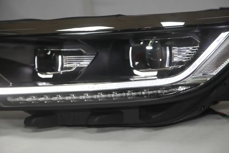 Год Европейская версия для Volkswagen для Passat B8 светодиодный головной фонарь Magotan светодиодные полосы фары с дневными ходовыми огнями