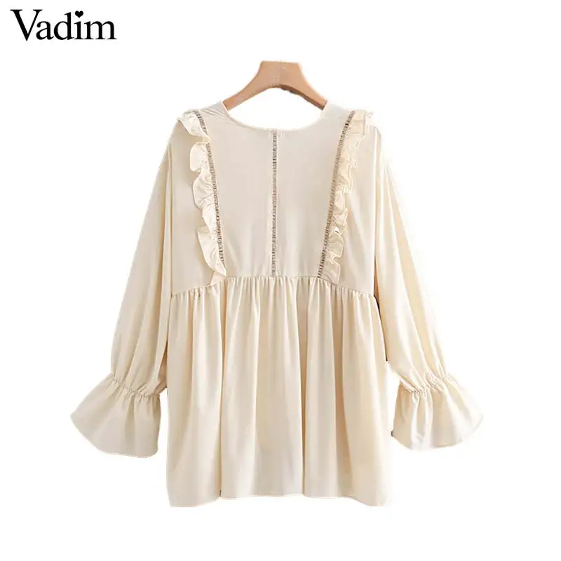 Vadim women solid V neck ruffles loose blouse flare sleeve pleated oversized female casual shirts sweet chic tops blusas LB045 |