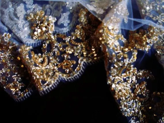 Best продажи роскошные реальное изображение фаты Длинные Мантилья Кружево Золото